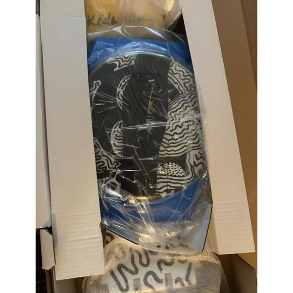 Swatch ECLECTIC MICKEY Maxi Clock MSUOZ336 2021 Specials Design By Keith Haring - Picture 9 of 16